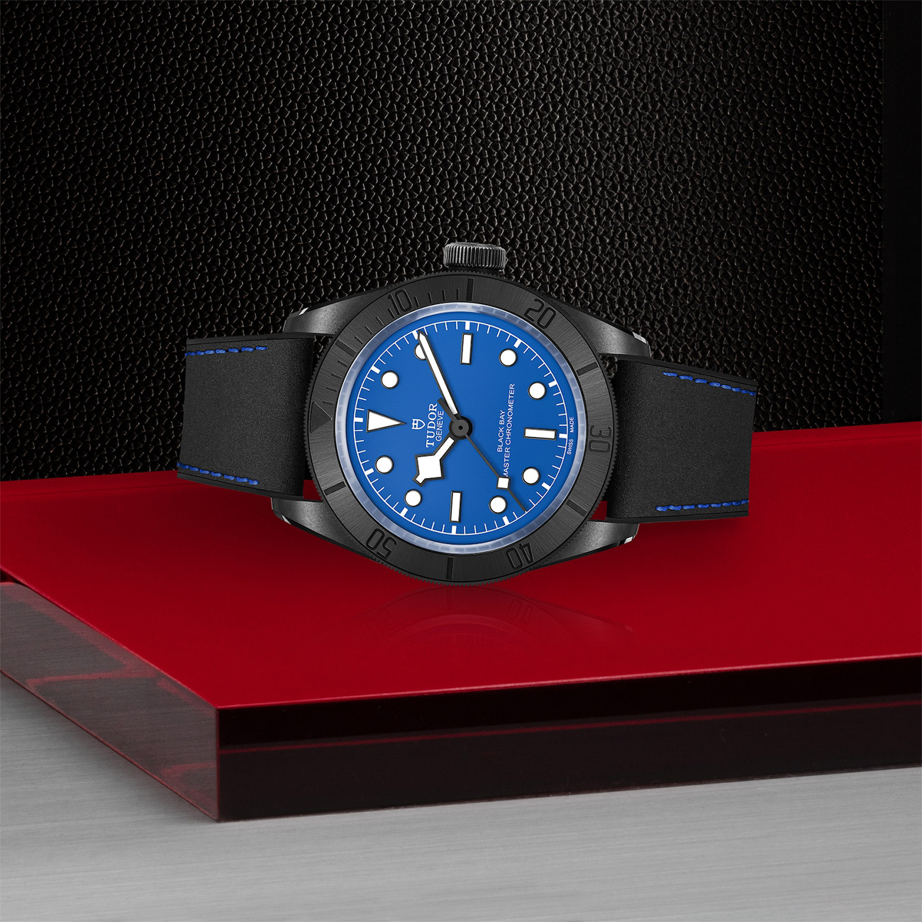 Montre TUDOR Black Bay Ceramic 41mm, cadran bleu